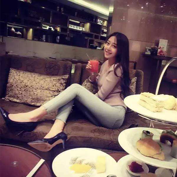 爱游戏下载手机版